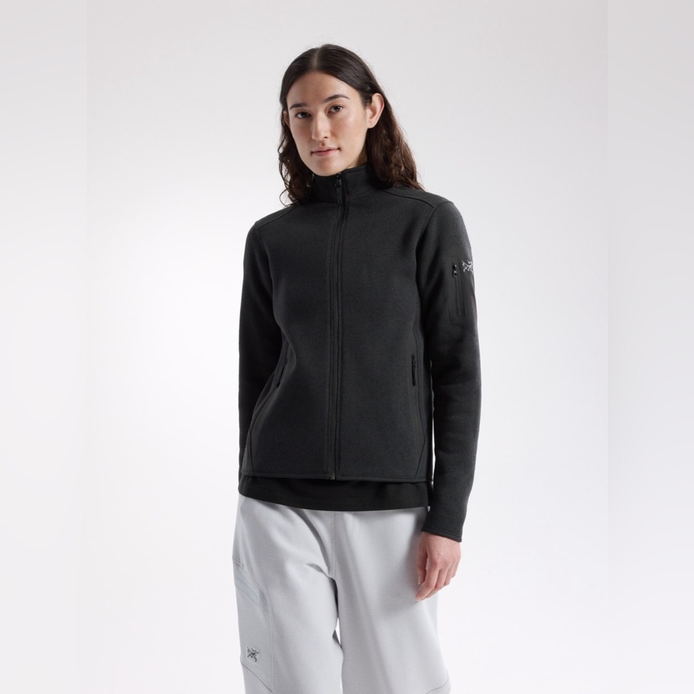 Arc'teryx Women's Dark Gray Covert Cardigan